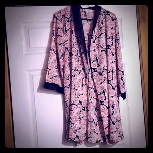 New 3 Pieces Oscar de la Renta Sleepwear